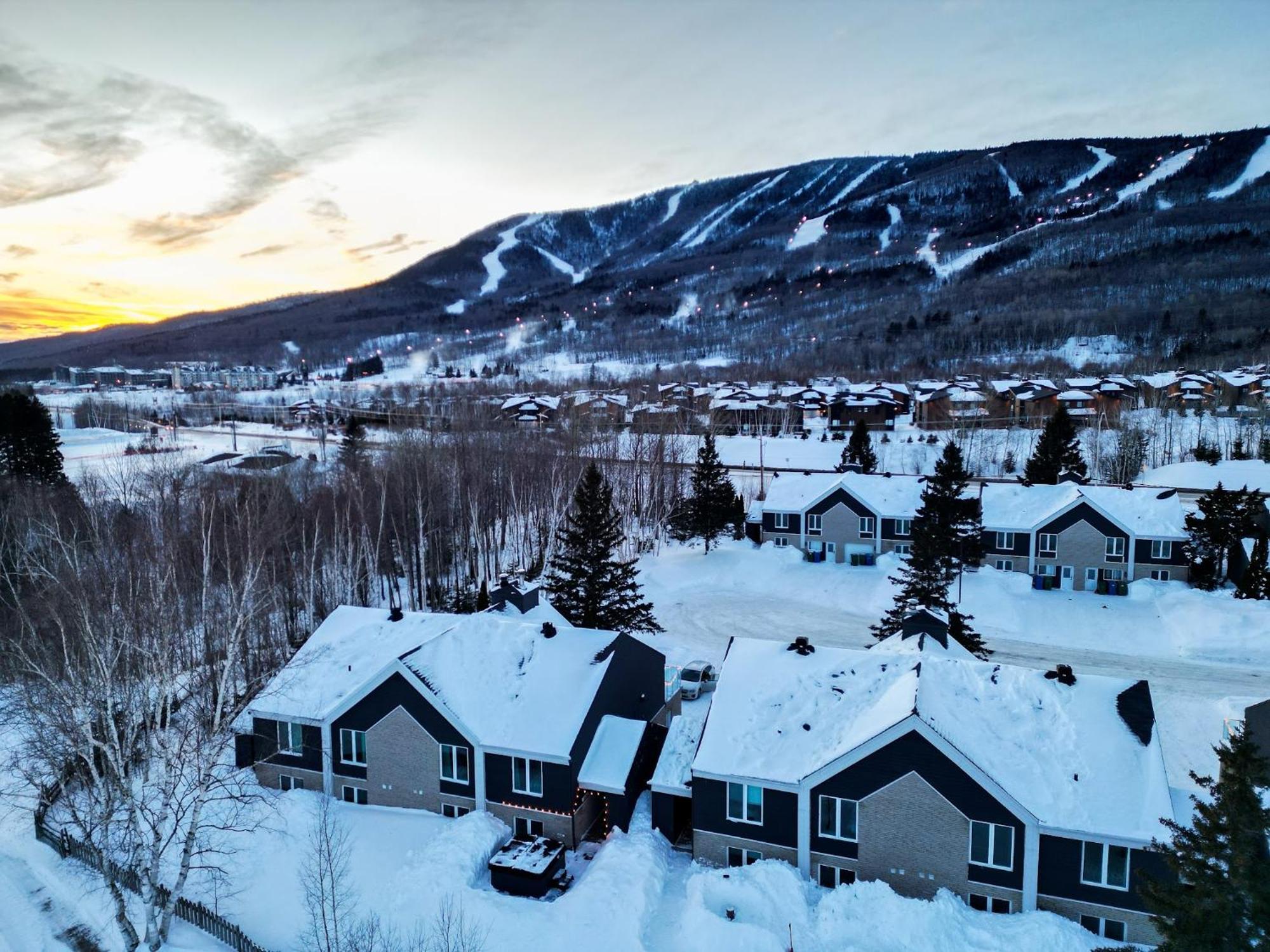 Chalets Montmorency Mont-Sainte-Anne Eksteriør billede